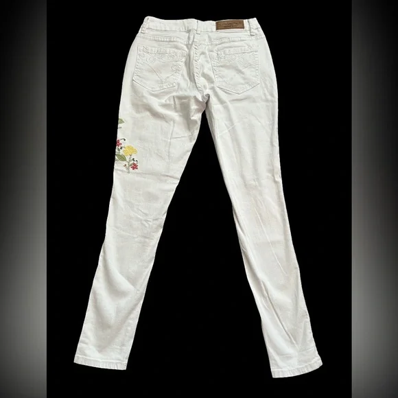 SUZANNE BETRO EMBROIDERED SKINNY JEANS - Picture 2 of 3